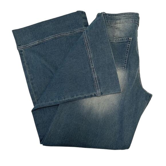 NWOT Flamingo Lightweight Light Wash Wide Leg Denim Pleated Front Jeans-Small-29 - Picture 8 of 14